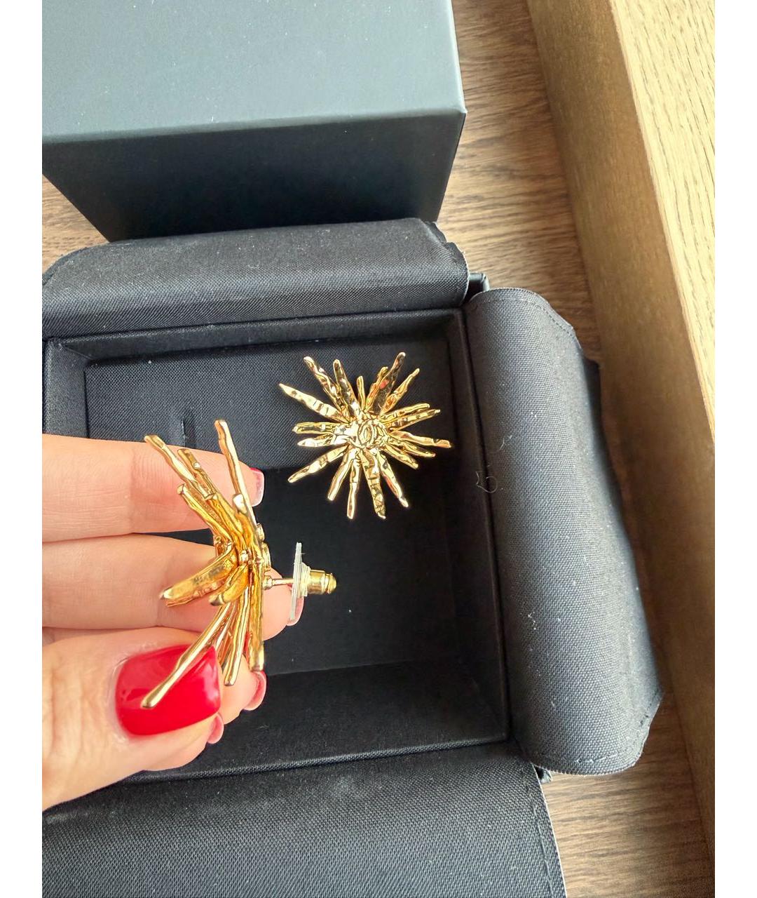 CHANEL Золотые латунные серьги, фото 4