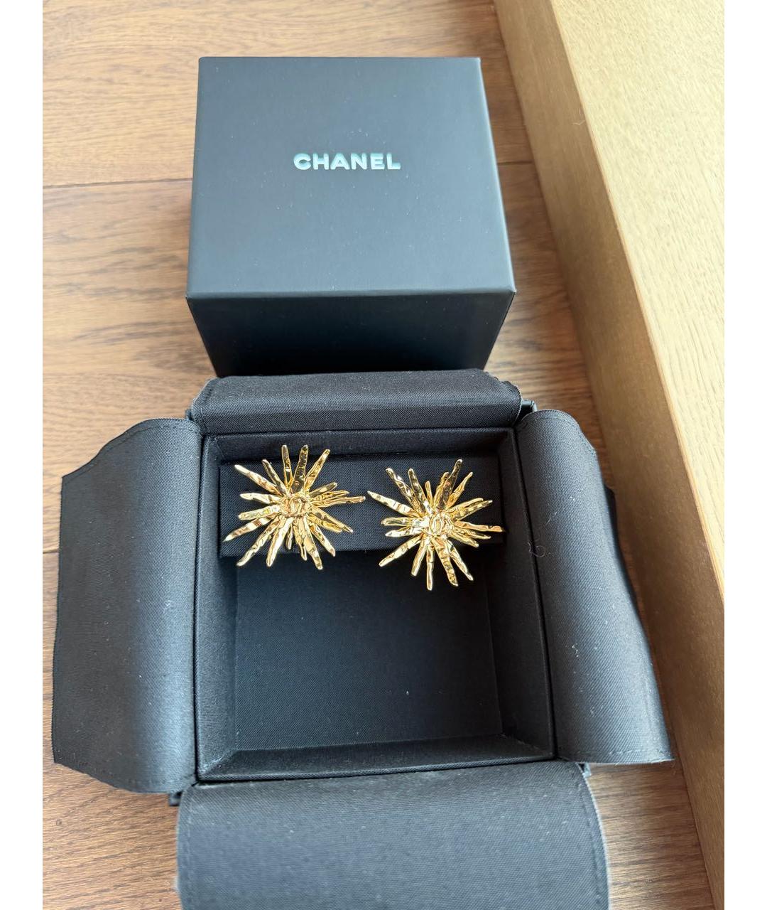 CHANEL Золотые латунные серьги, фото 2