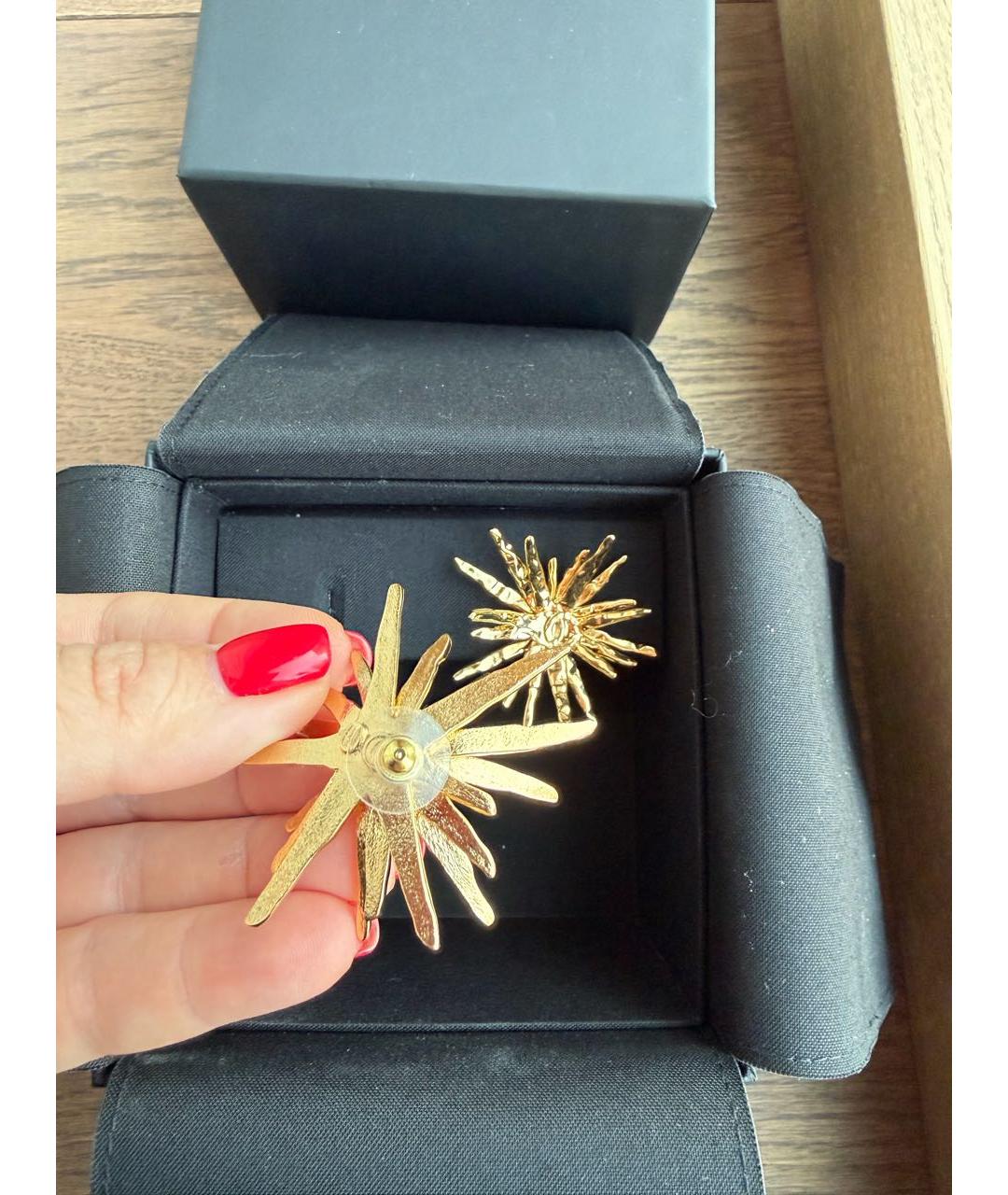 CHANEL Золотые латунные серьги, фото 3