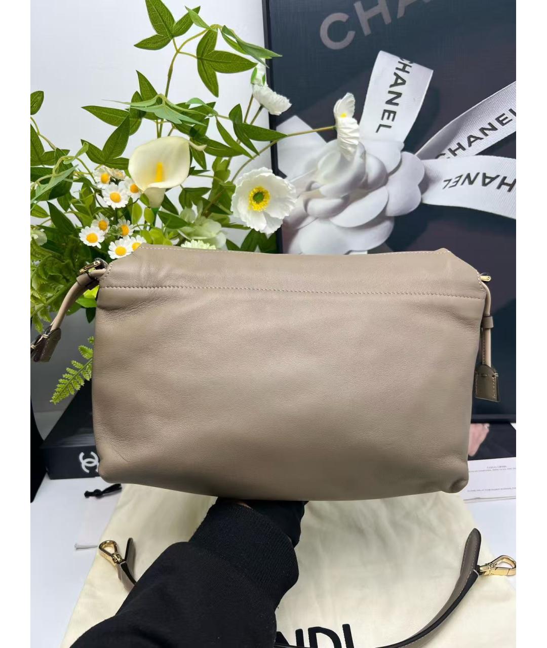 FENDI Серая кожаная сумка через плечо, фото 3