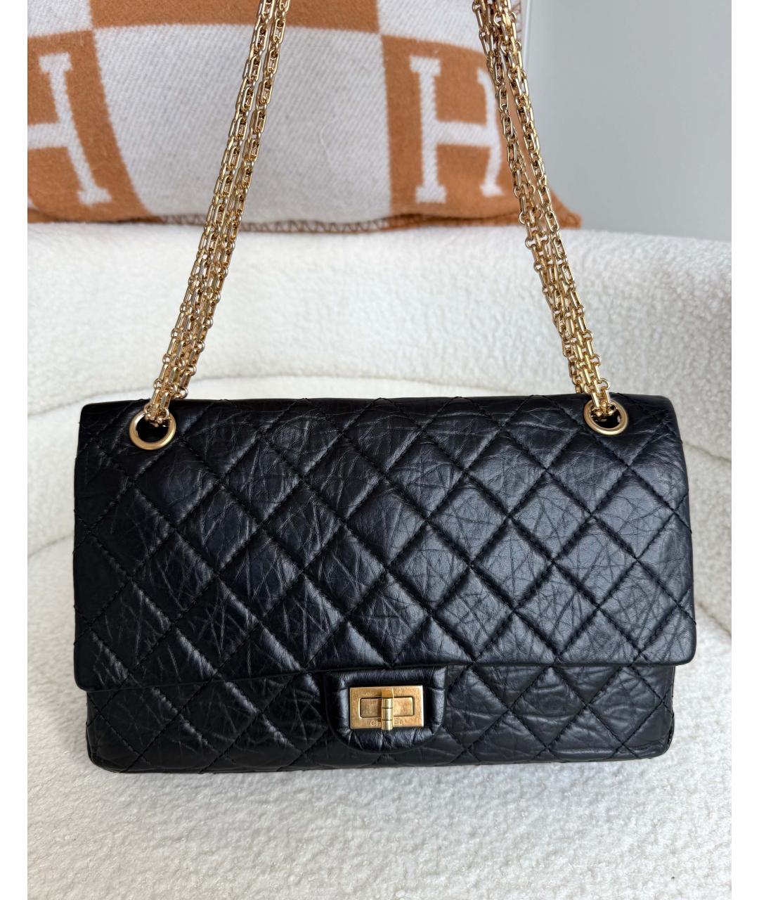 CHANEL Черная кожаная сумка через плечо, фото 2
