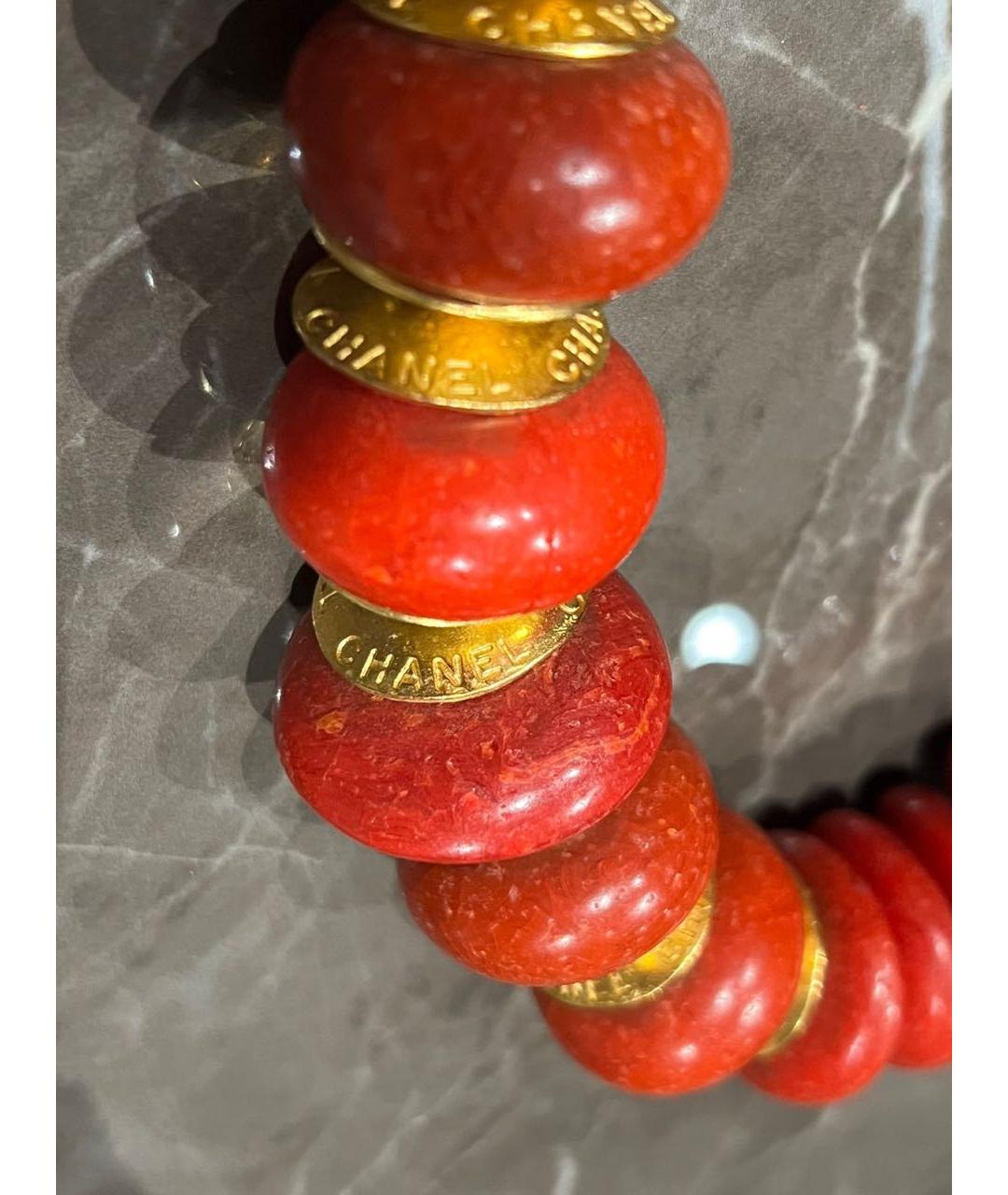CHANEL Красное пластиковое колье, фото 2