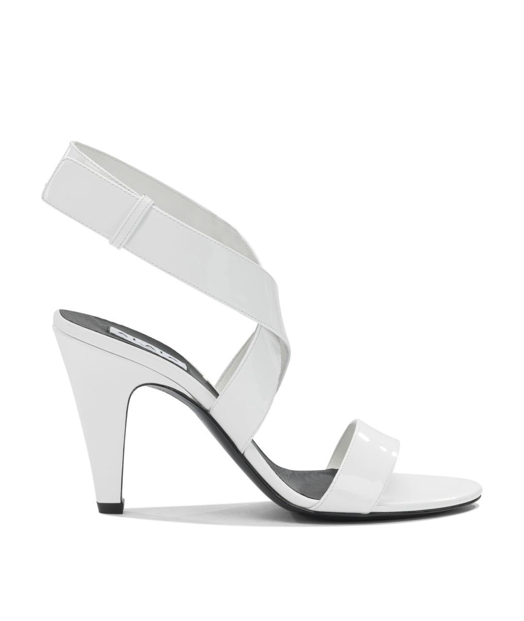 ALAIA Белые кожаные босоножки, фото 1