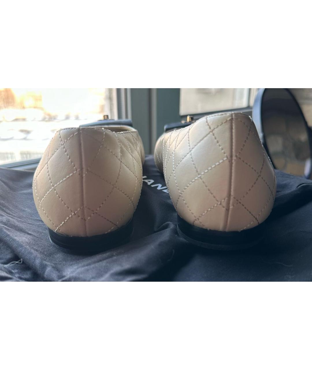 CHANEL Бежевые кожаные балетки, фото 4