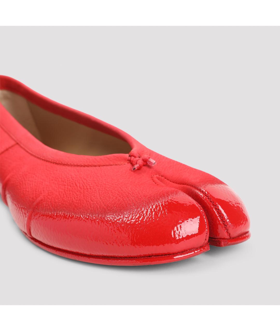 MAISON MARGIELA Красные балетки из лакированной кожи, фото 6
