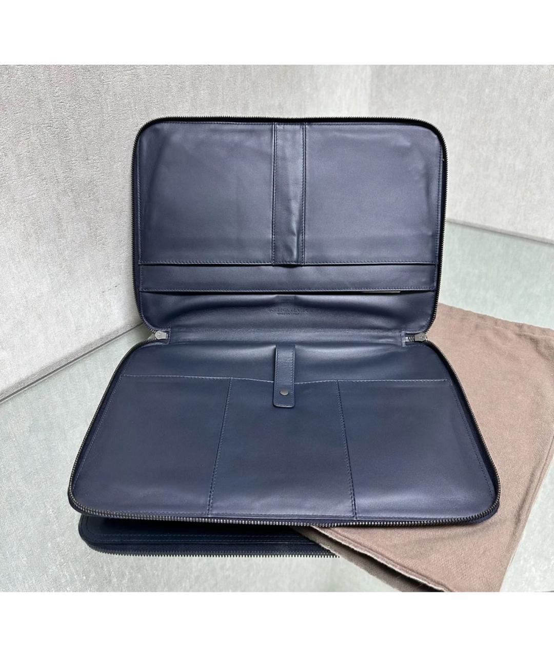 BOTTEGA VENETA Темно-синий кожаный портфель, фото 3