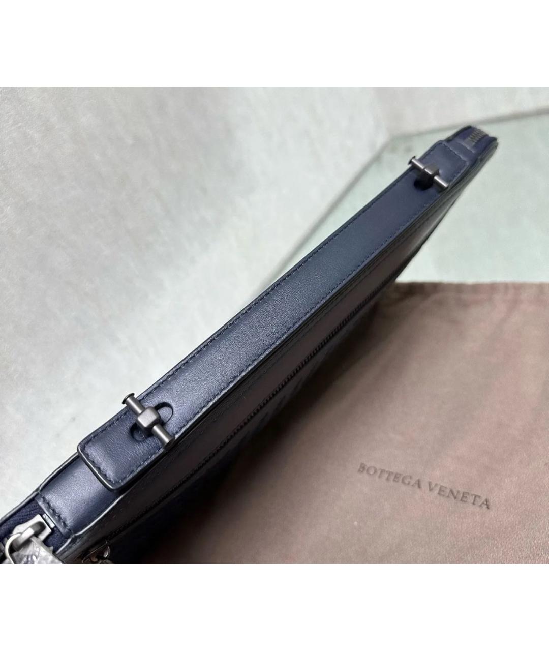 BOTTEGA VENETA Темно-синий кожаный портфель, фото 6
