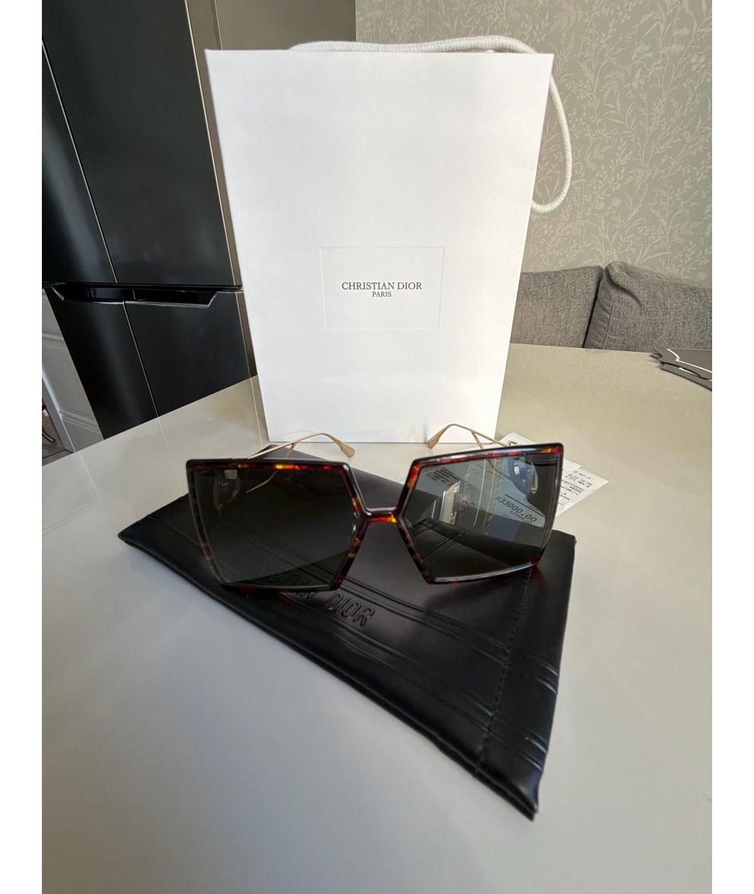 CHRISTIAN DIOR Коричневые пластиковые солнцезащитные очки, фото 4