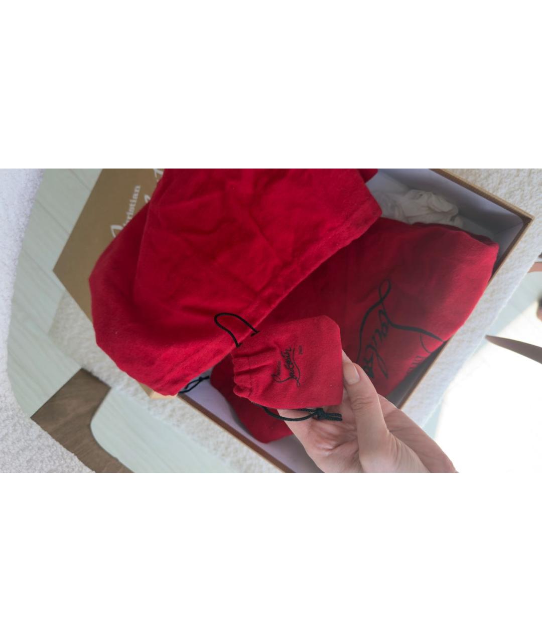 CHRISTIAN LOUBOUTIN Бежевые туфли из лакированной кожи, фото 7