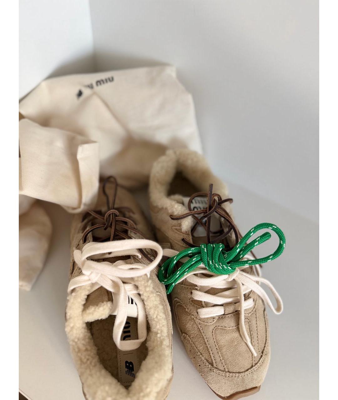 MIU MIU Бежевые замшевые кеды, фото 5