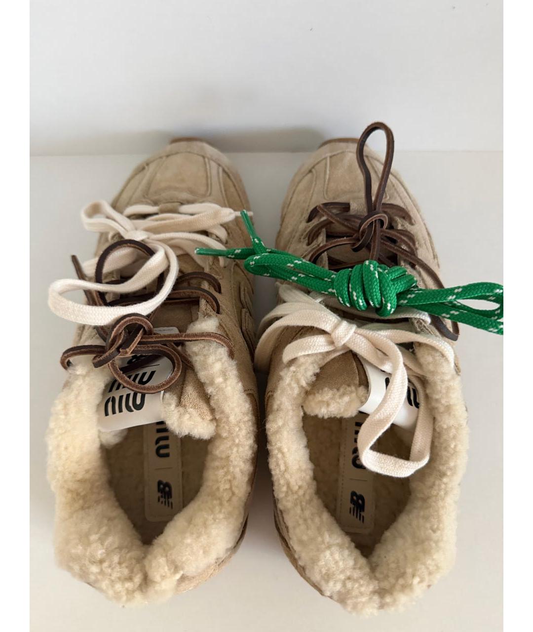MIU MIU Бежевые замшевые кеды, фото 3