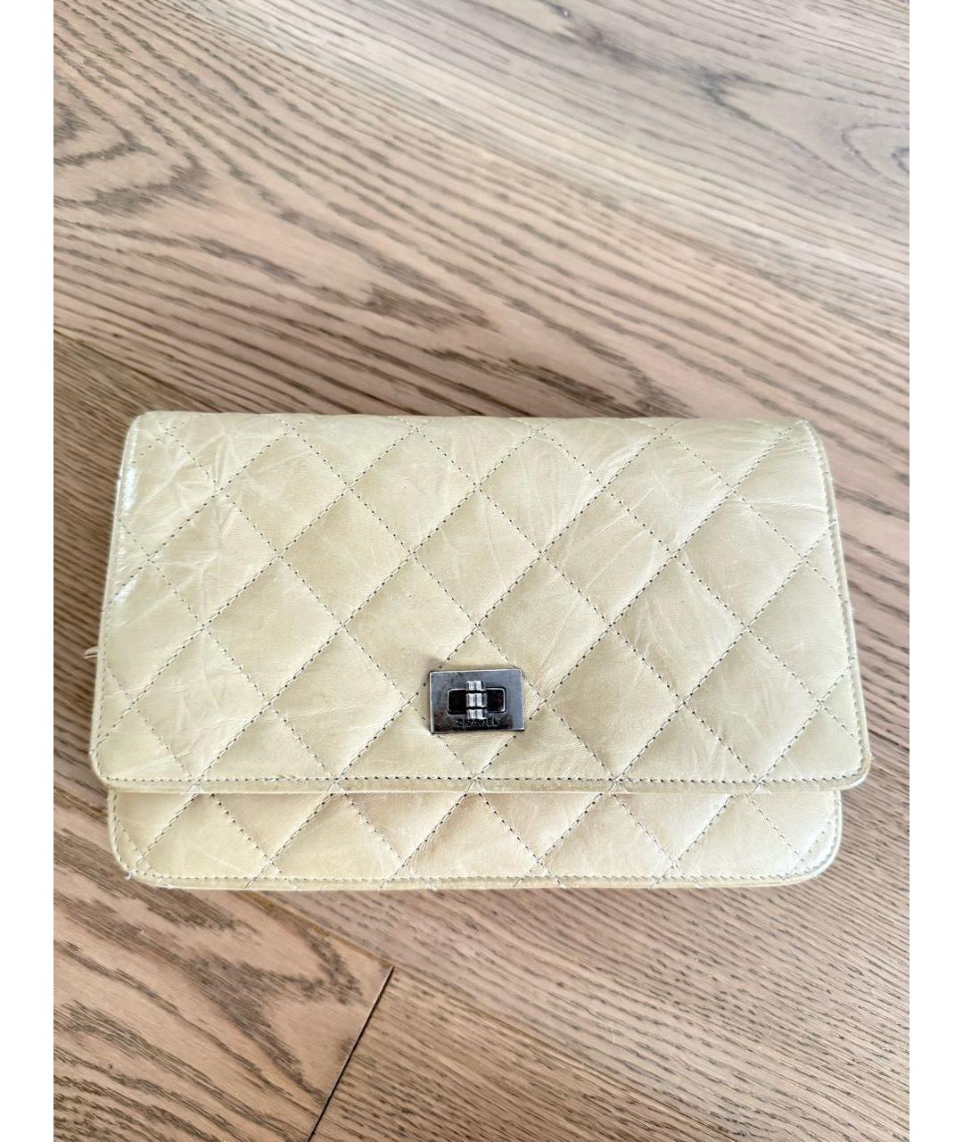 CHANEL Бежевая кожаная сумка через плечо, фото 5