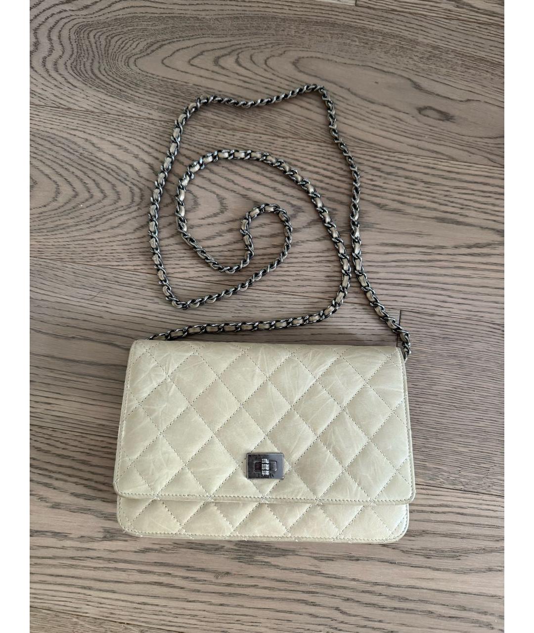 CHANEL Бежевая кожаная сумка через плечо, фото 2