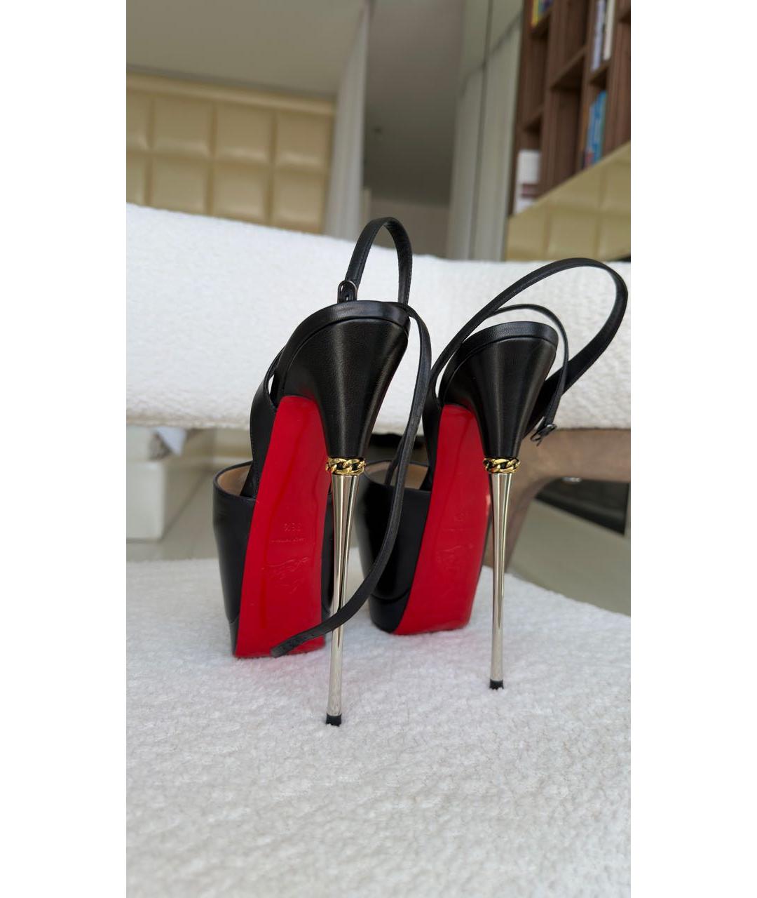 CHRISTIAN LOUBOUTIN Черные кожаные босоножки, фото 3