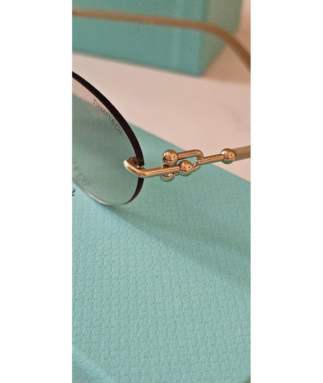 TIFFANY&CO Золотые металлические солнцезащитные очки, фото 3