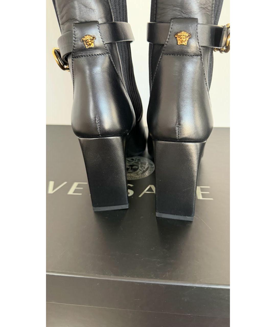 VERSACE Черные кожаные сапоги, фото 4