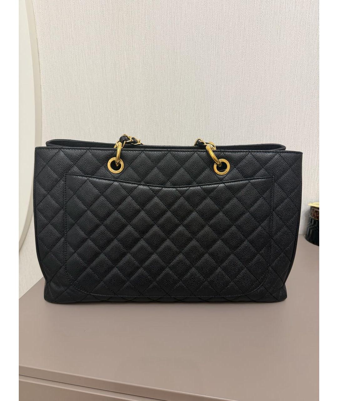 CHANEL Черная кожаная сумка тоут, фото 3