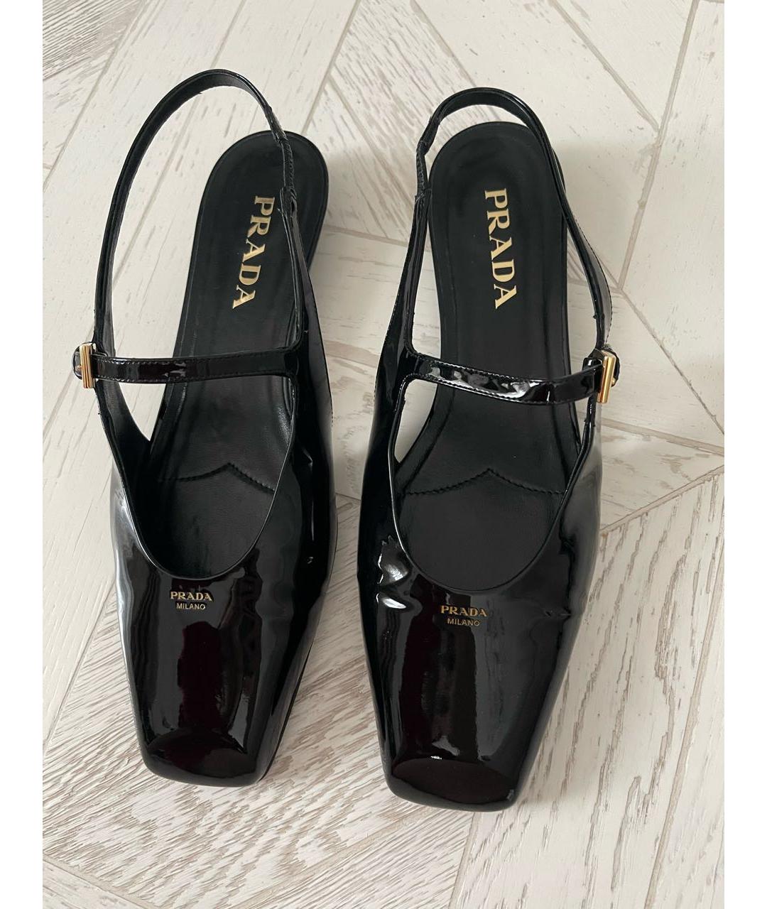 PRADA Черные балетки из лакированной кожи, фото 2