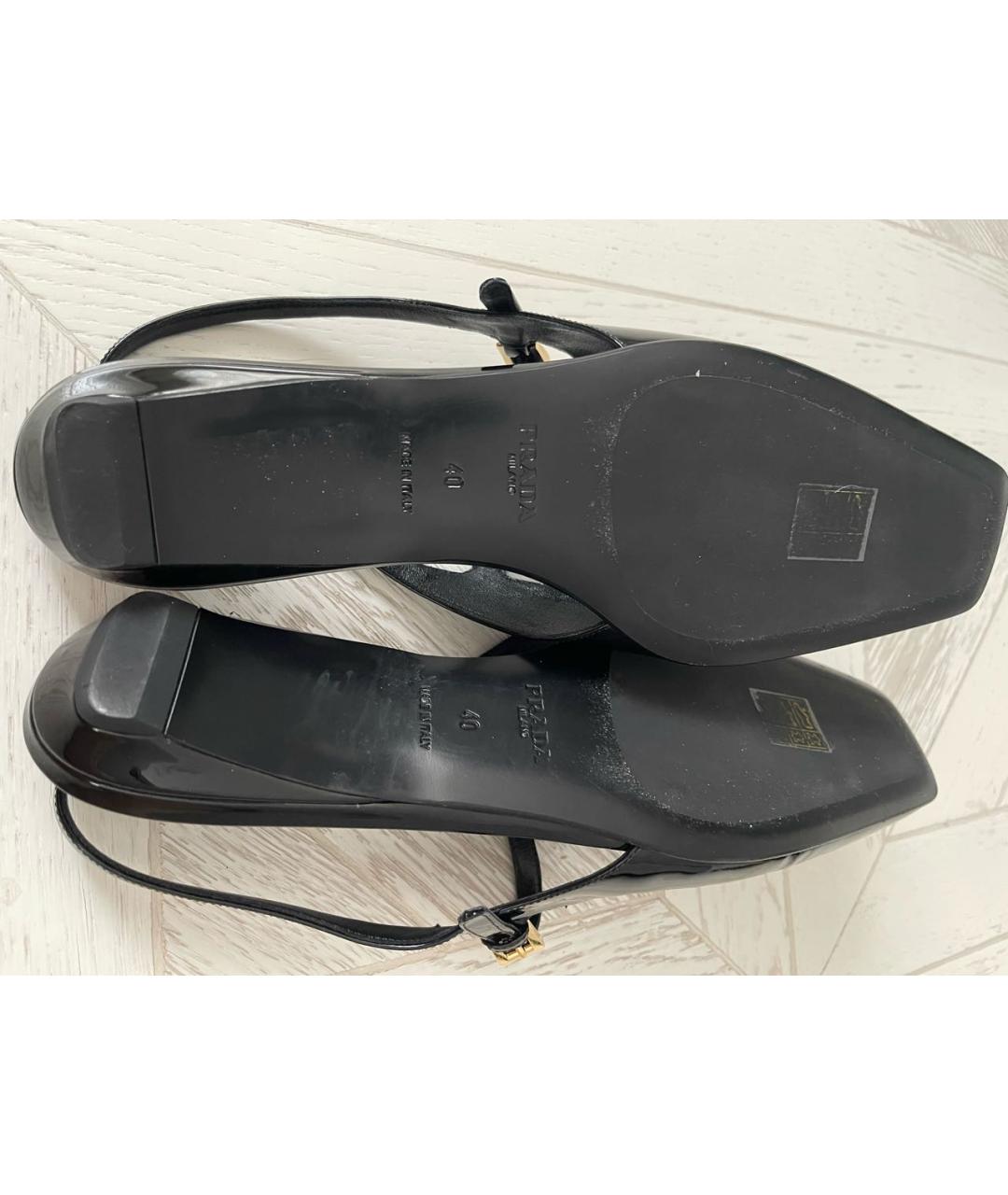 PRADA Черные балетки из лакированной кожи, фото 5