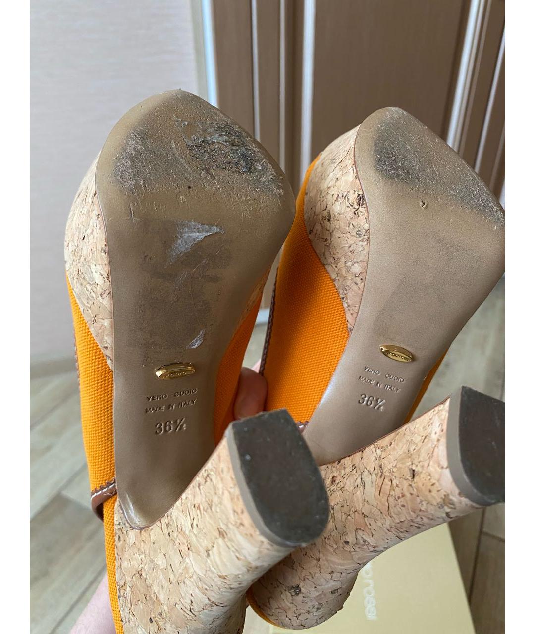 SERGIO ROSSI Оранжевое текстильные босоножки, фото 4