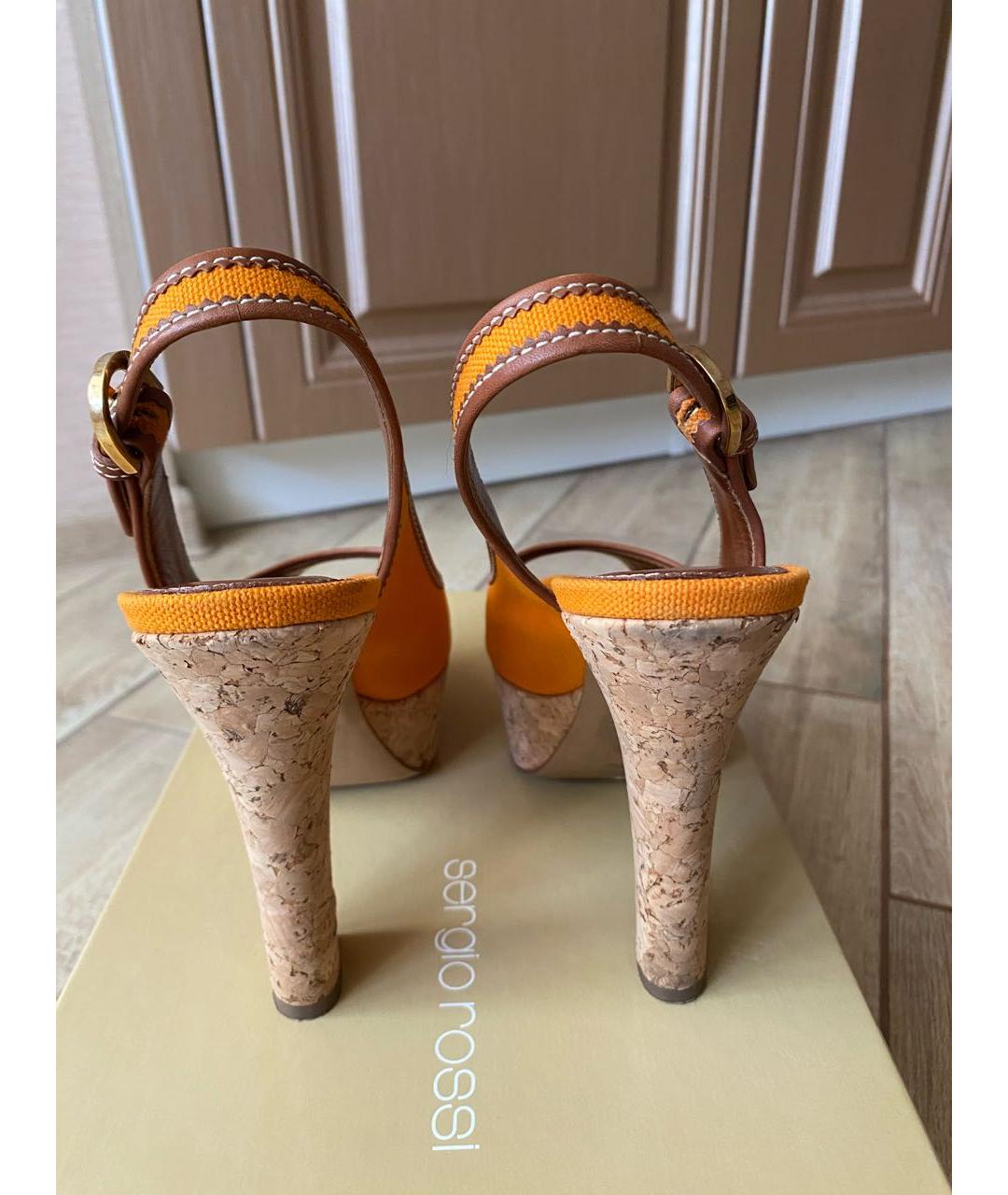 SERGIO ROSSI Оранжевое текстильные босоножки, фото 3