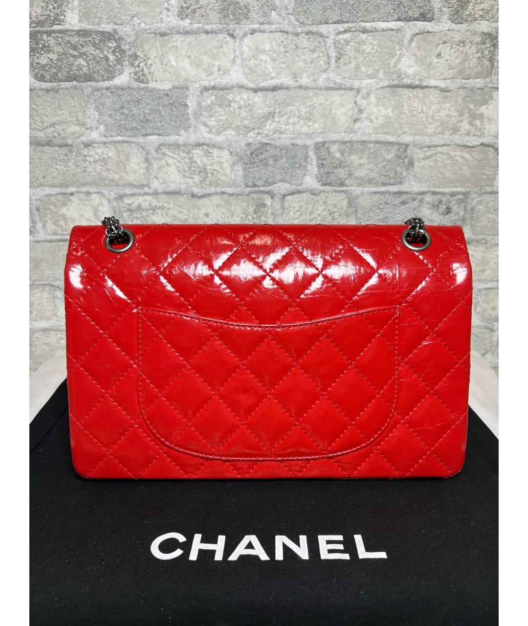 CHANEL Красная сумка через плечо из лакированной кожи, фото 4