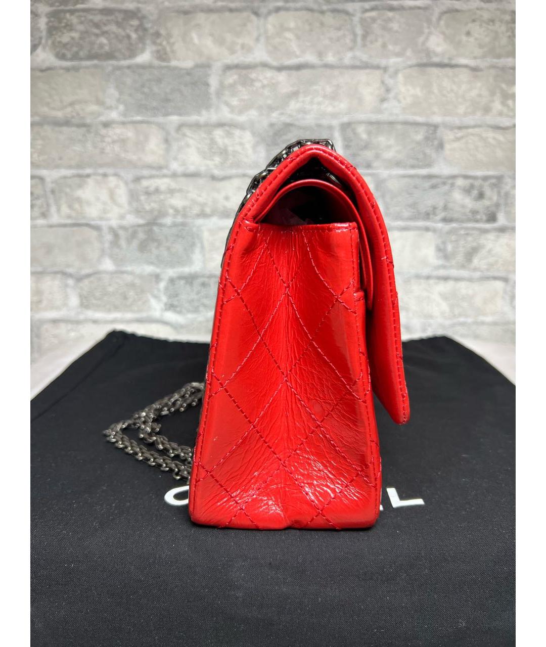 CHANEL Красная сумка через плечо из лакированной кожи, фото 5