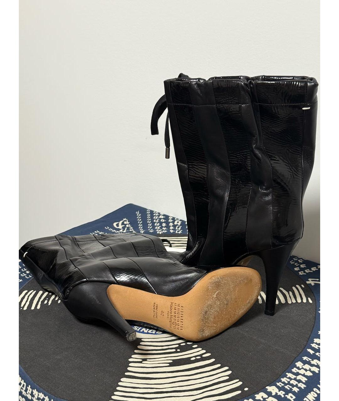 MAISON MARGIELA Черные ботильоны из лакированной кожи, фото 3