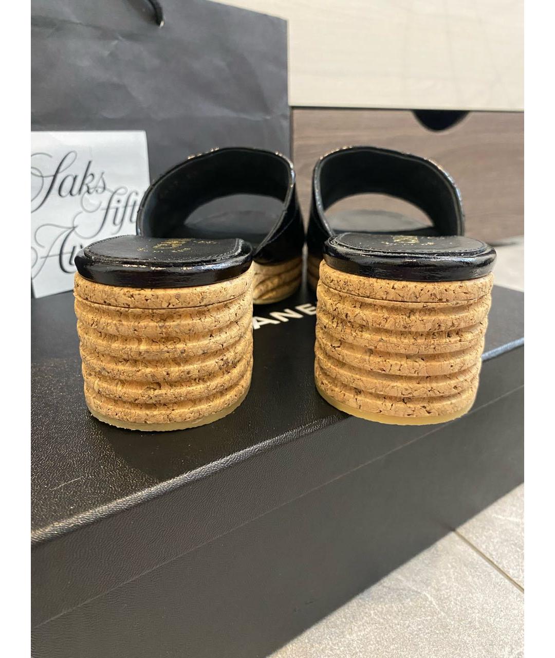 CHANEL Черные кожаные шлепанцы, фото 4