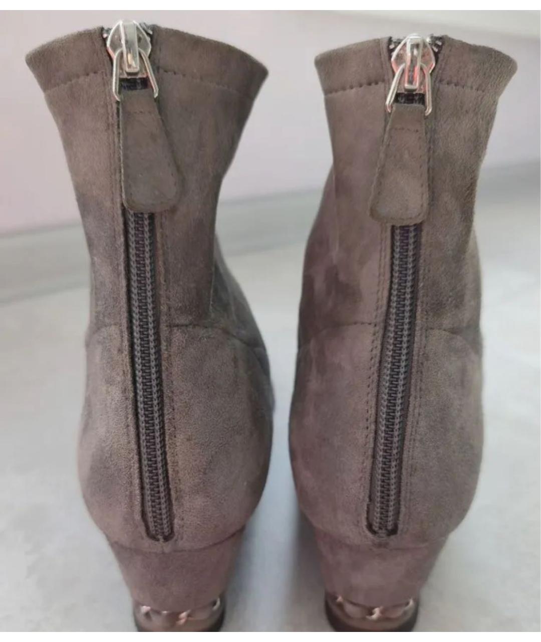 CHANEL Серые замшевые полусапоги, фото 2