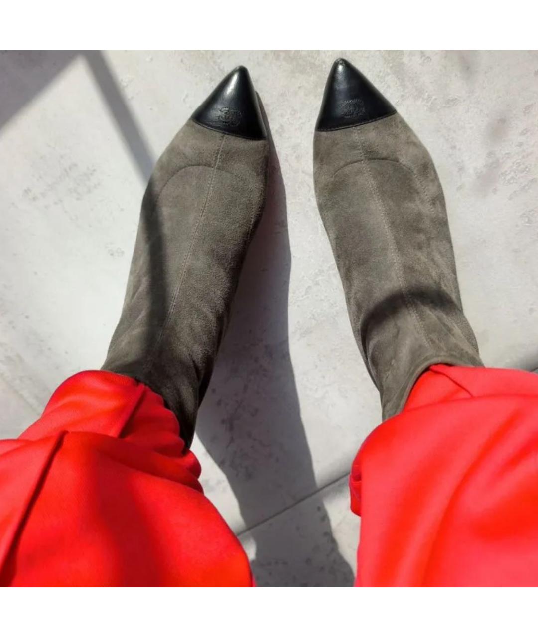 CHANEL Серые замшевые полусапоги, фото 5