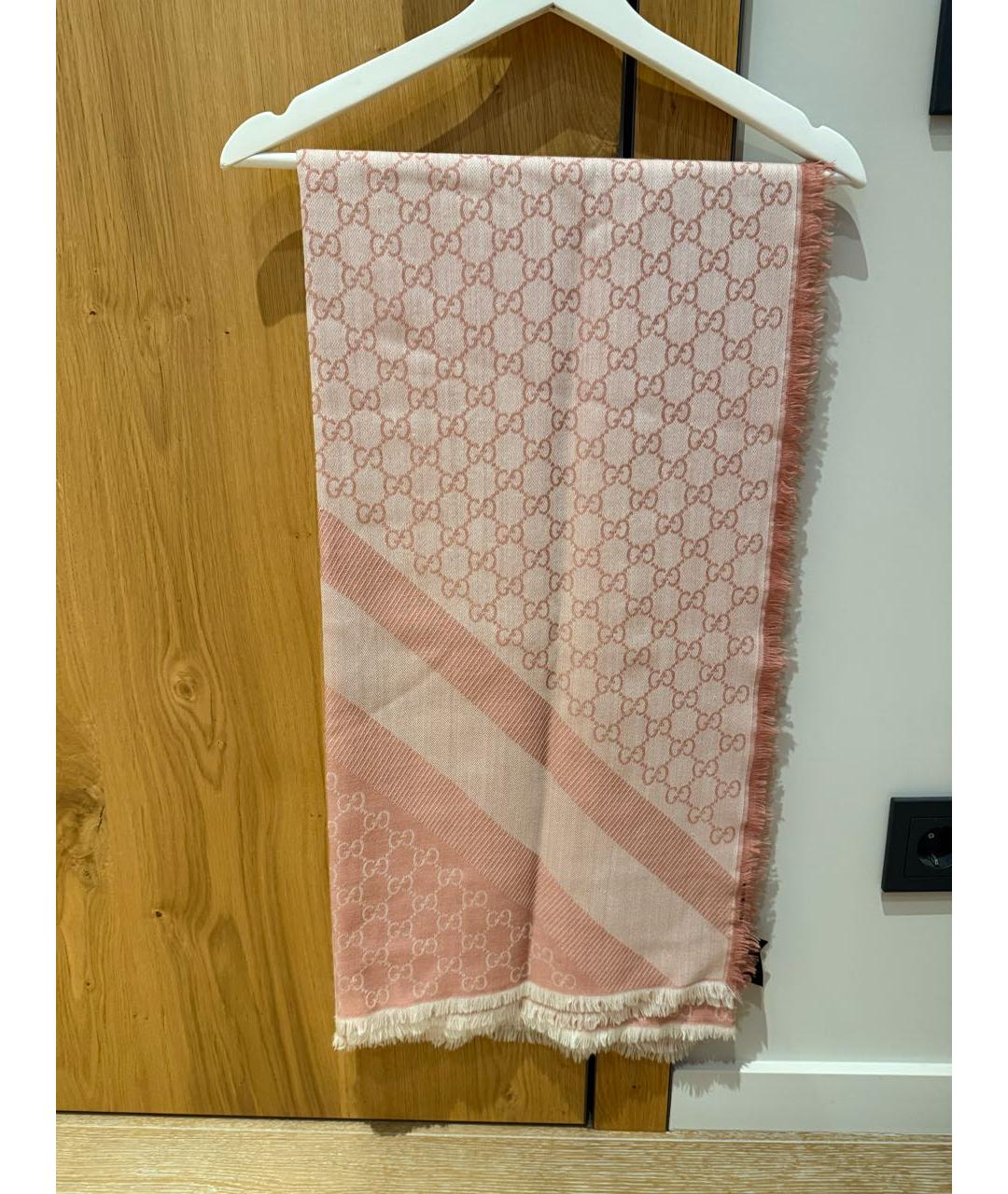 GUCCI Коралловый шерстяной платок, фото 2
