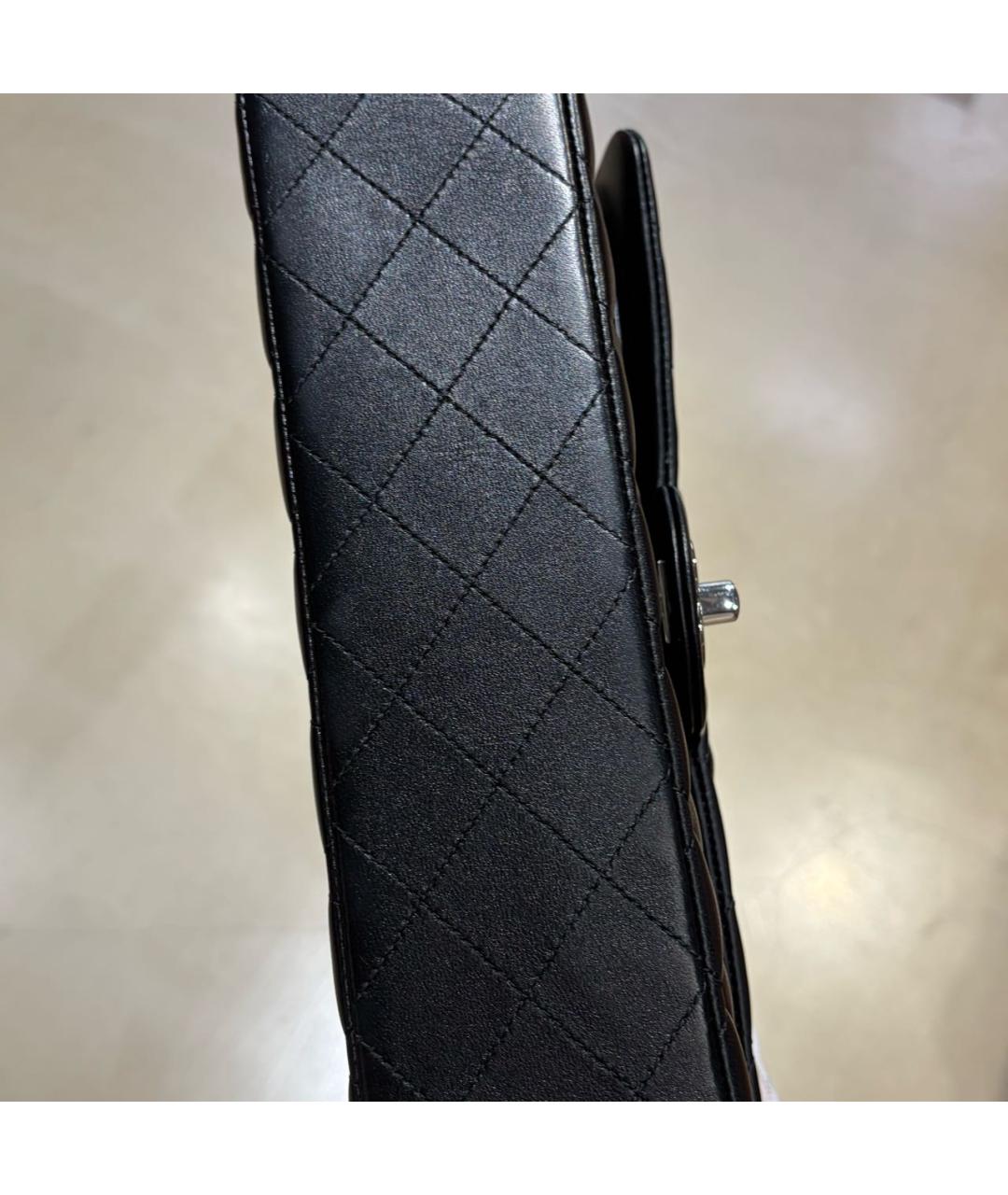 CHANEL Черная кожаная сумка через плечо, фото 3