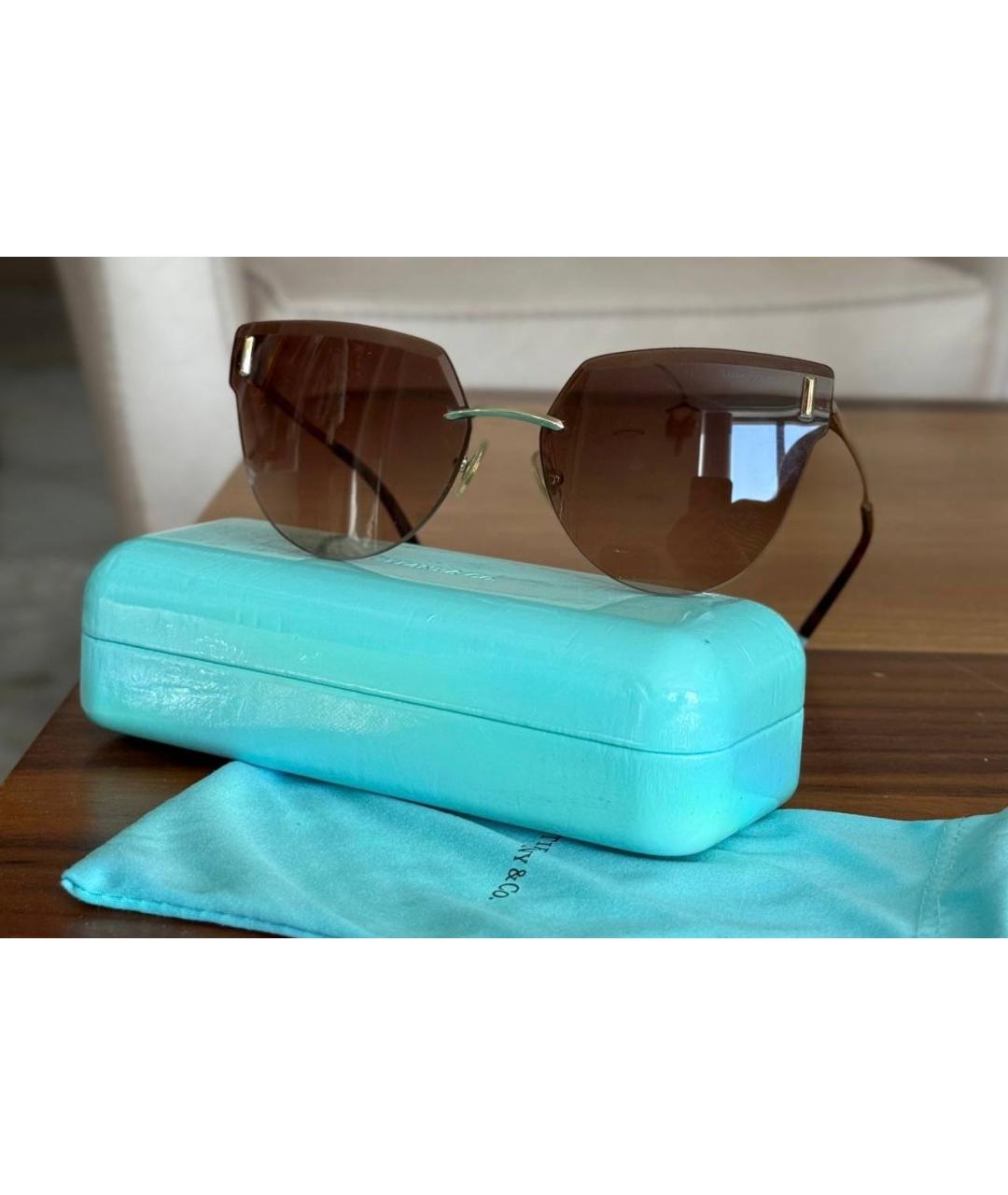 TIFFANY&CO Золотые металлические солнцезащитные очки, фото 2