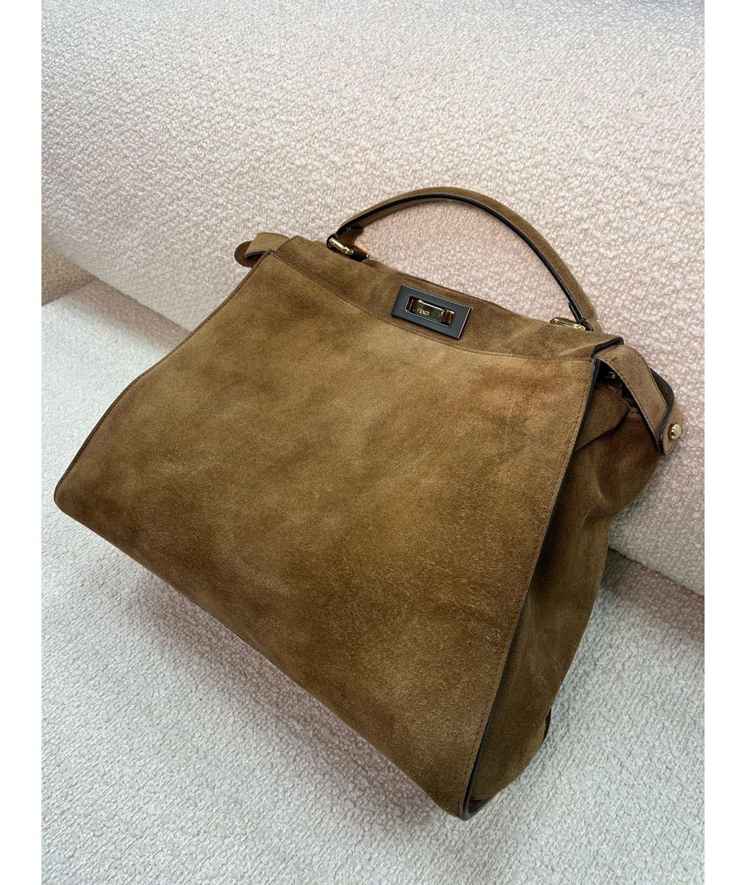 FENDI Коричневая замшевая сумка с короткими ручками, фото 7