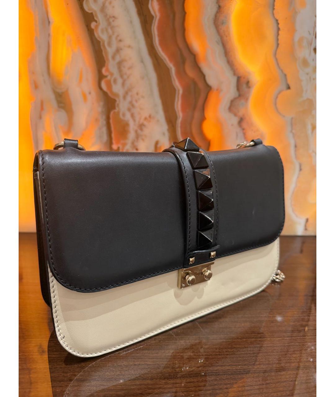 VALENTINO Черная кожаная сумка через плечо, фото 2