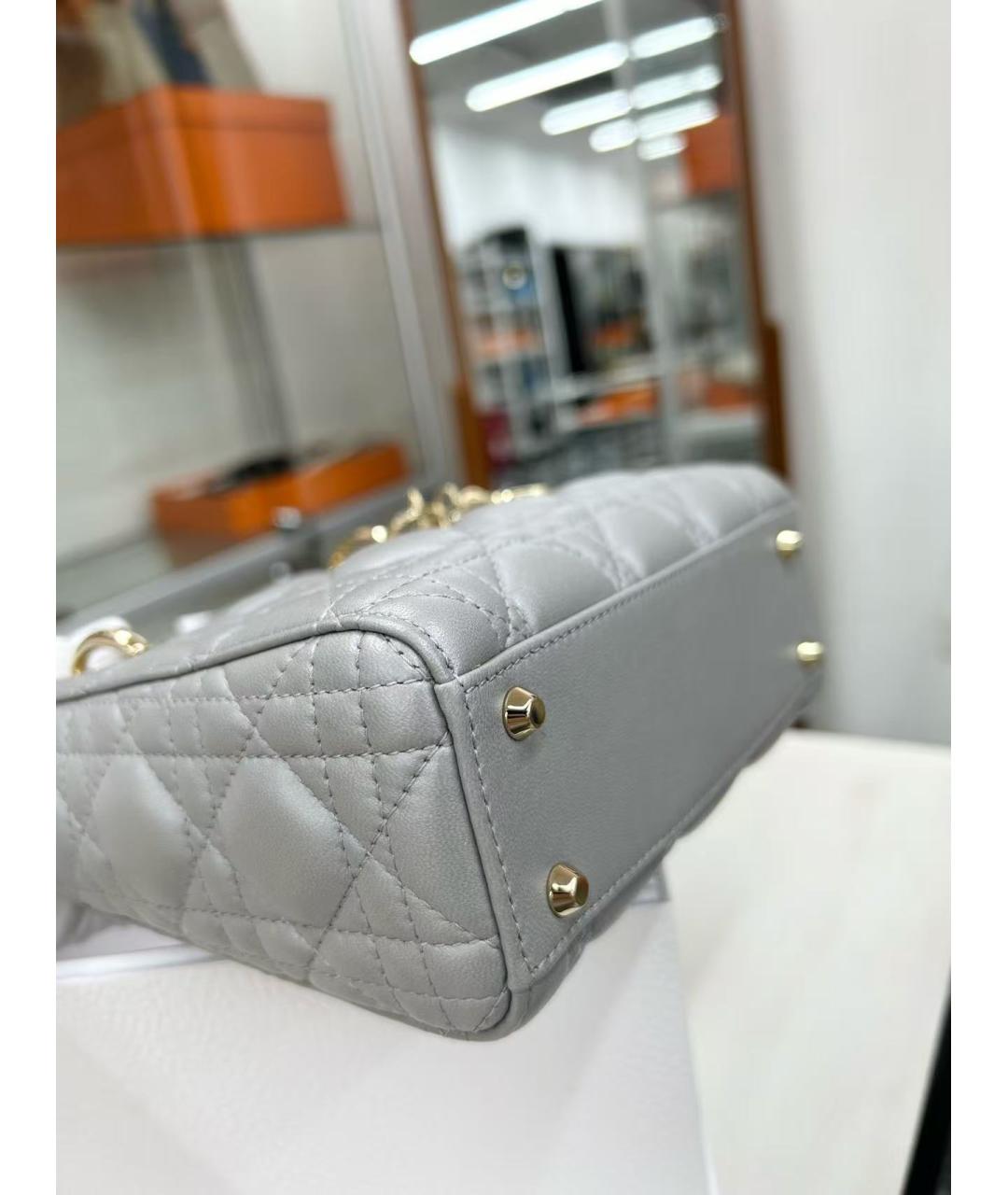 CHRISTIAN DIOR Серая кожаная сумка через плечо, фото 6