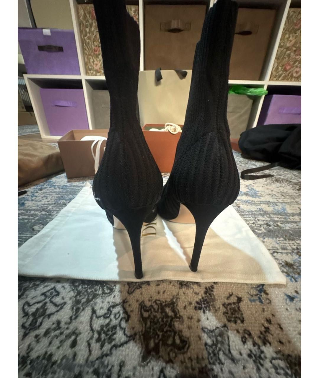 GIANVITO ROSSI Черные замшевые ботильоны, фото 4