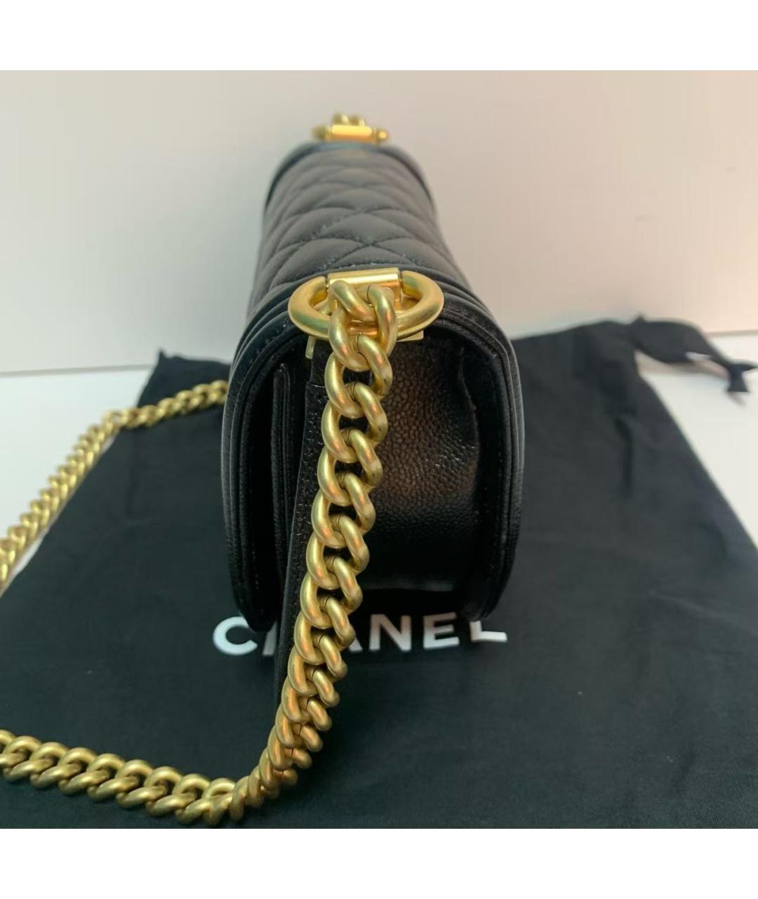 CHANEL Черная кожаная сумка через плечо, фото 3
