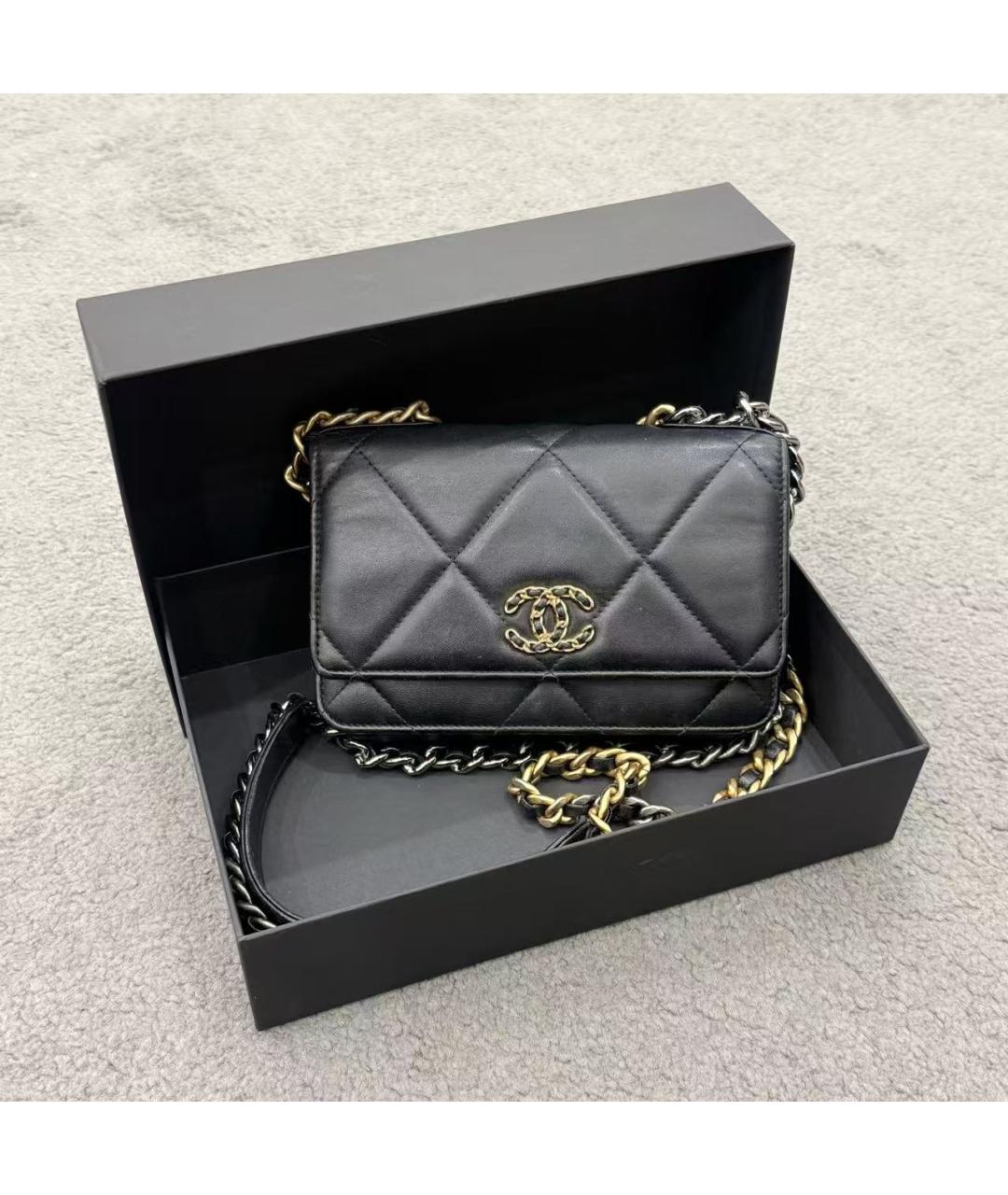 CHANEL Черная кожаная сумка через плечо, фото 6