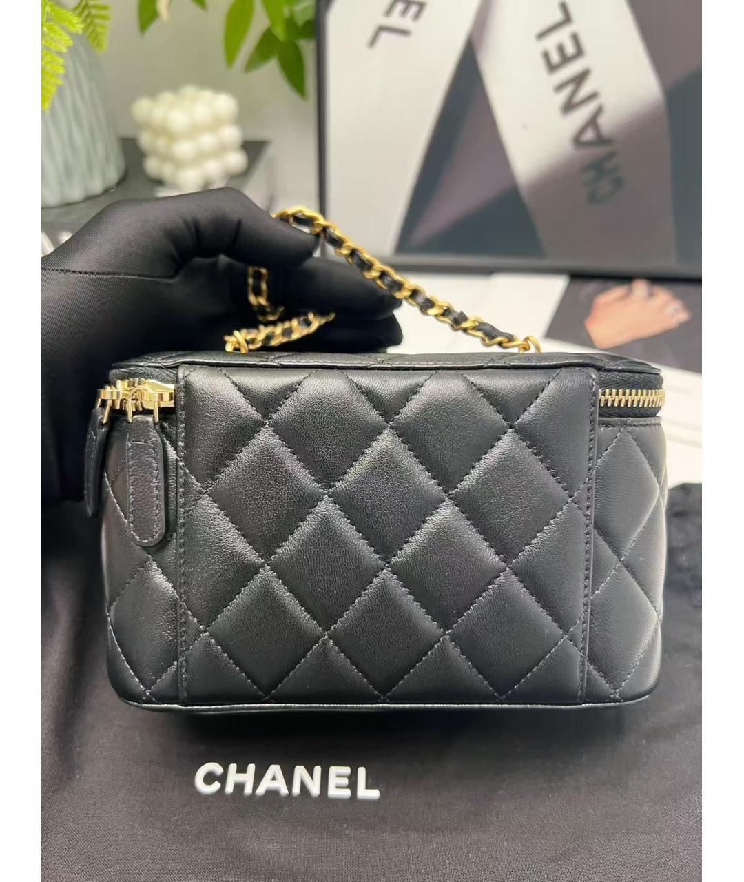 CHANEL Черная кожаная сумка через плечо, фото 2