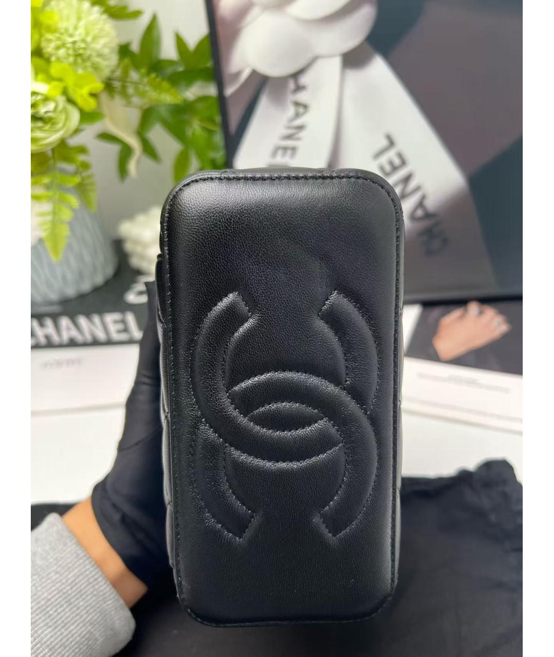 CHANEL Черная кожаная сумка через плечо, фото 4