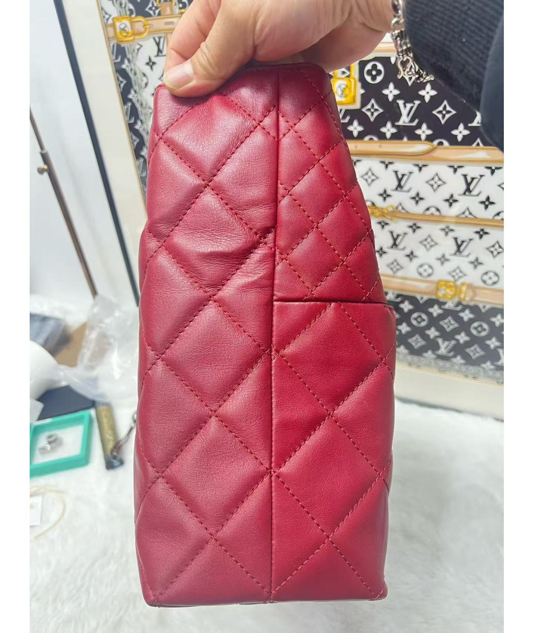 CHANEL Красная кожаная сумка тоут, фото 3