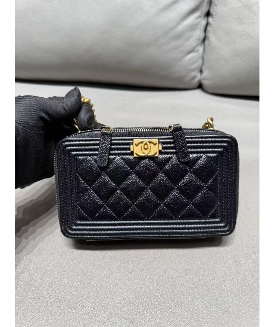 CHANEL Черная кожаная сумка через плечо, фото 3