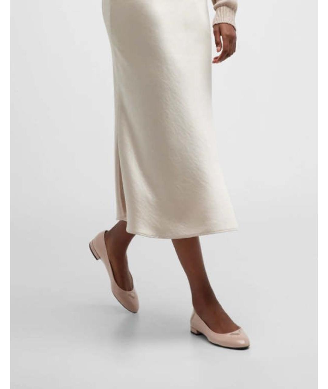 PRADA Бежевые кожаные балетки, фото 3