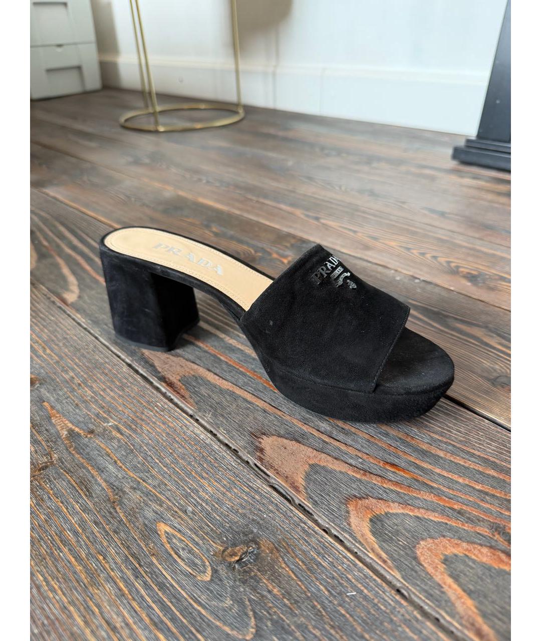 PRADA Черные замшевые сабо, фото 6