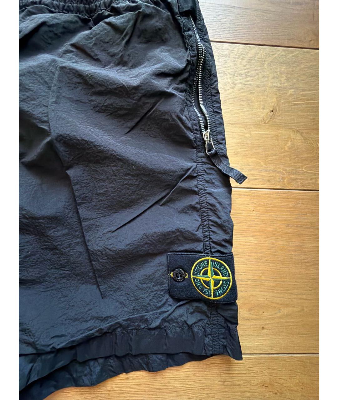 STONE ISLAND Черные полиамидовые шорты, фото 3