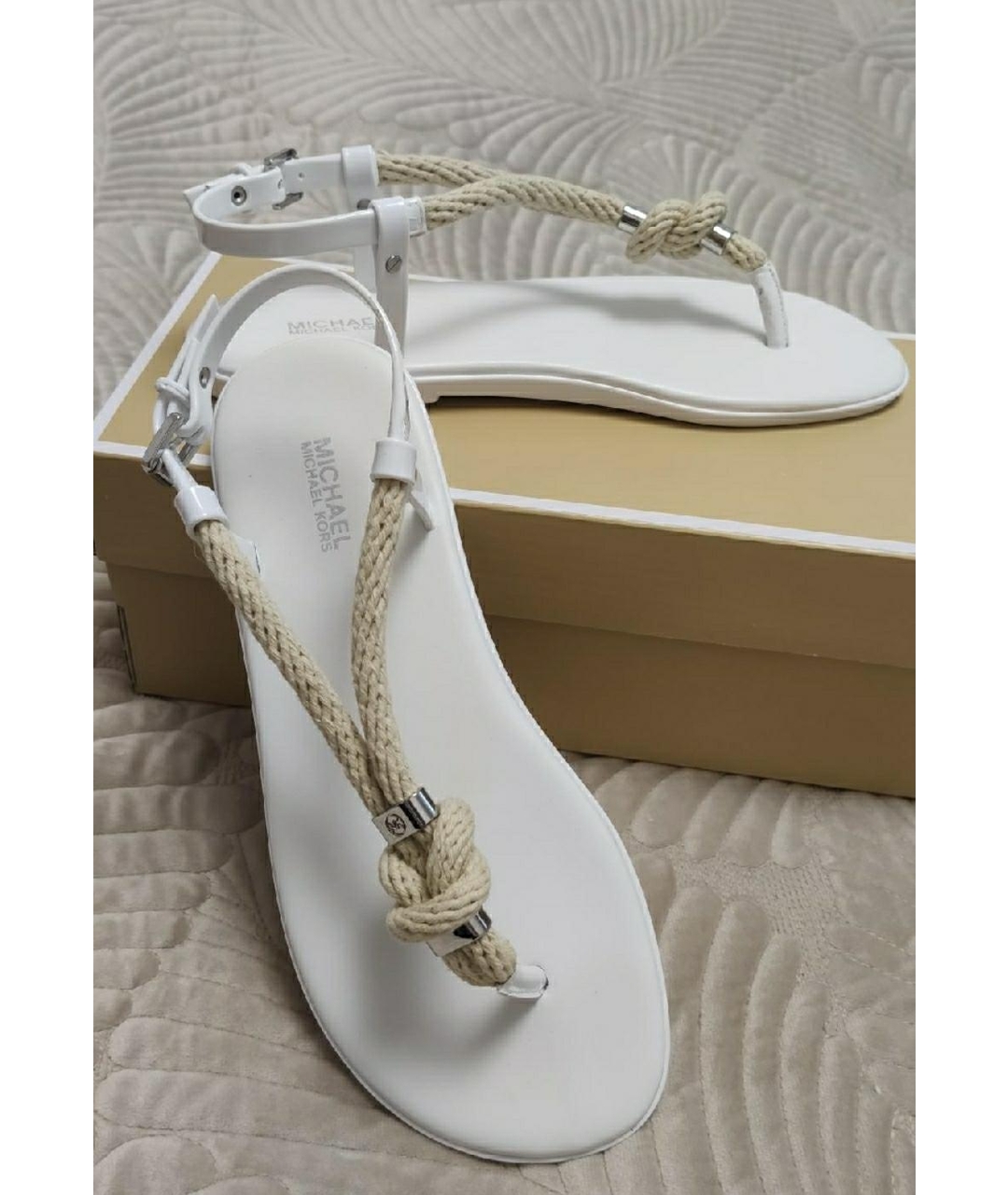MICHAEL KORS Белые кожаные сандалии, фото 3