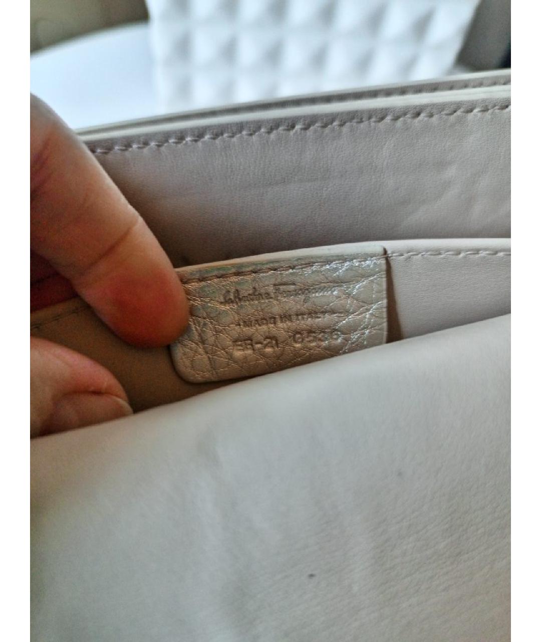 FERRAGAMO Серебряная кожаная сумка через плечо, фото 6