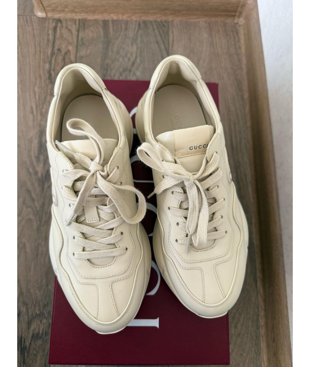 GUCCI Бежевые кожаные кроссовки, фото 3